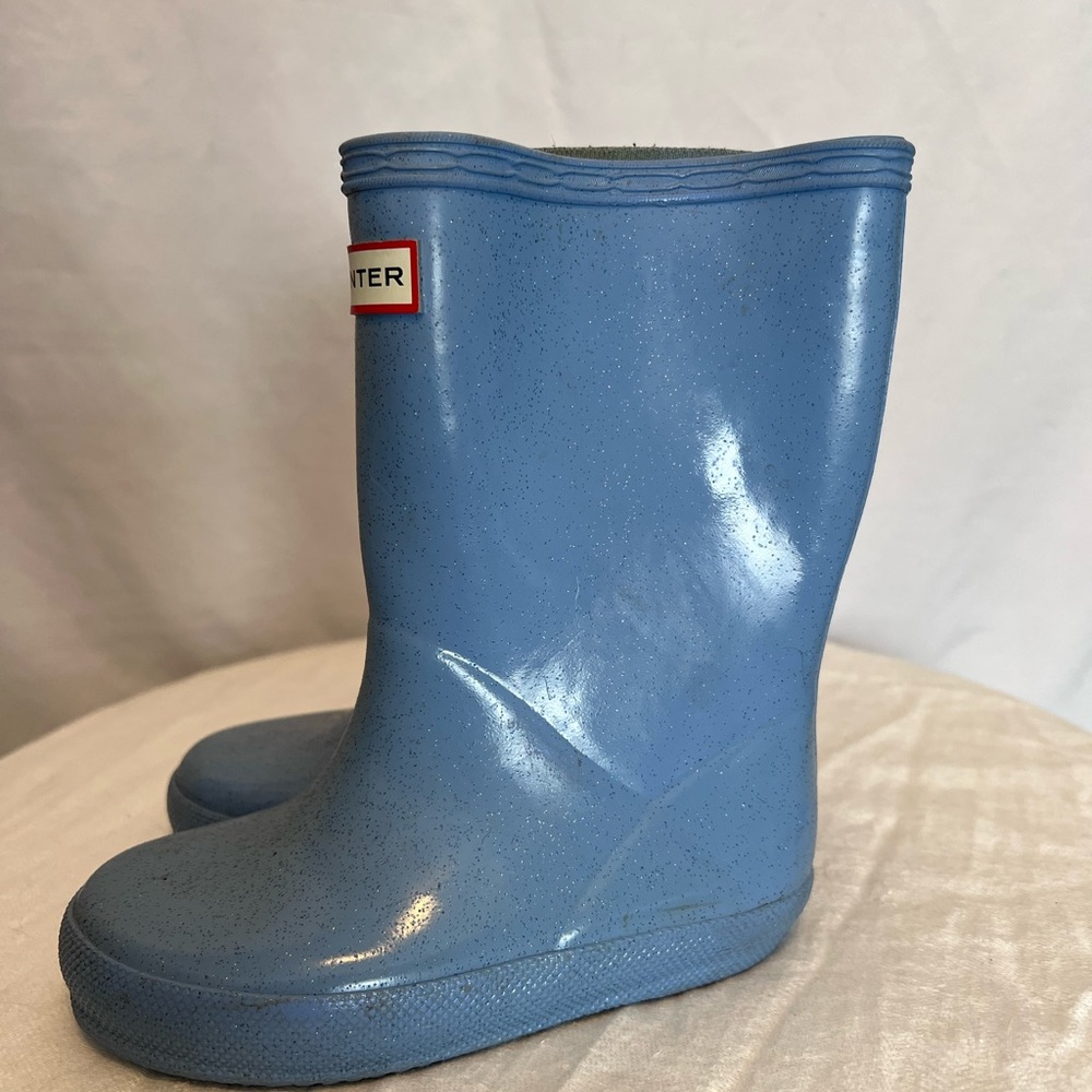 Hunter Classic Blue Waterproof Boots for Kids. Size 7. - Picture 4 of 8